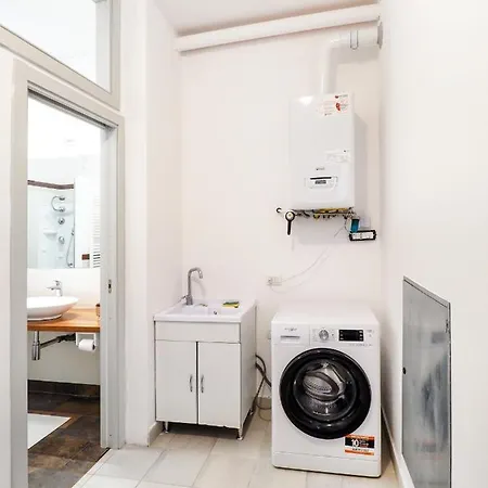 Rosa Bianca - 5 Minuti Dal Centro Con Giardino E Parcheggio Privato Апартаменты