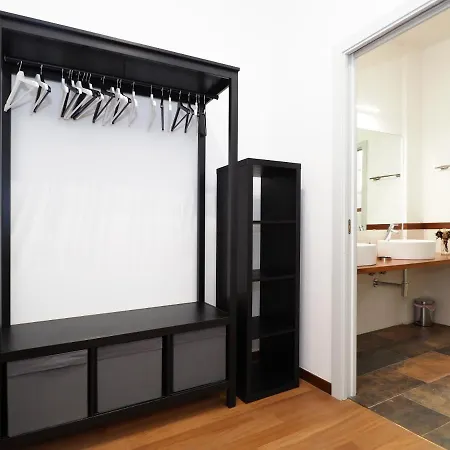 Rosa Bianca - 5 Minuti Dal Centro Con Giardino E Parcheggio Privato Апартаменты