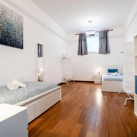Vakantiehuis Rosa Bianca - 5 Minuti Dal Centro Con Giardino E Parcheggio Privato Perugia