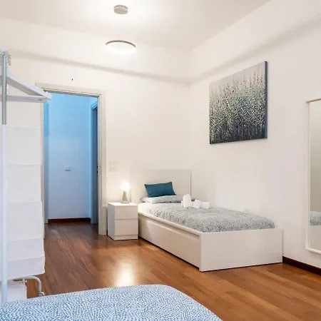 Vakantiehuis Rosa Bianca - 5 Minuti Dal Centro Con Giardino E Parcheggio Privato Perugia