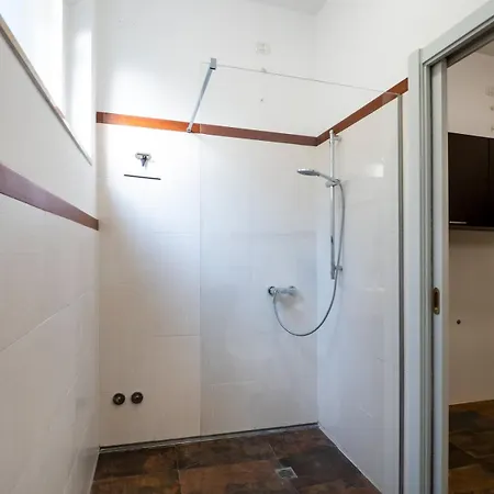 Rosa Bianca - 5 Minuti Dal Centro Con Giardino E Parcheggio Privato Perugia