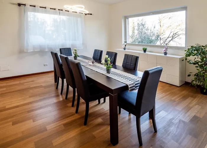 Rosa Bianca - 5 Minuti Dal Centro Con Giardino E Parcheggio Privato * Perugia