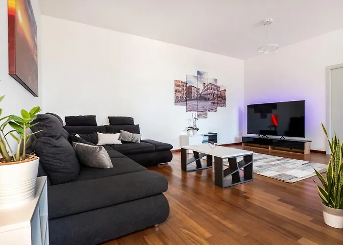 Rosa Bianca - 5 Minuti Dal Centro Con Giardino E Parcheggio Privato * Perugia